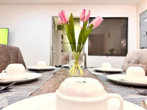 City Center Bliss: Steps from Attractions!